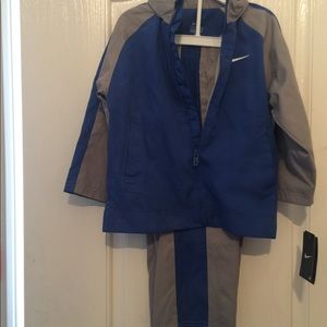 New Toddler Nike Windsuit. Jacket and Pants.